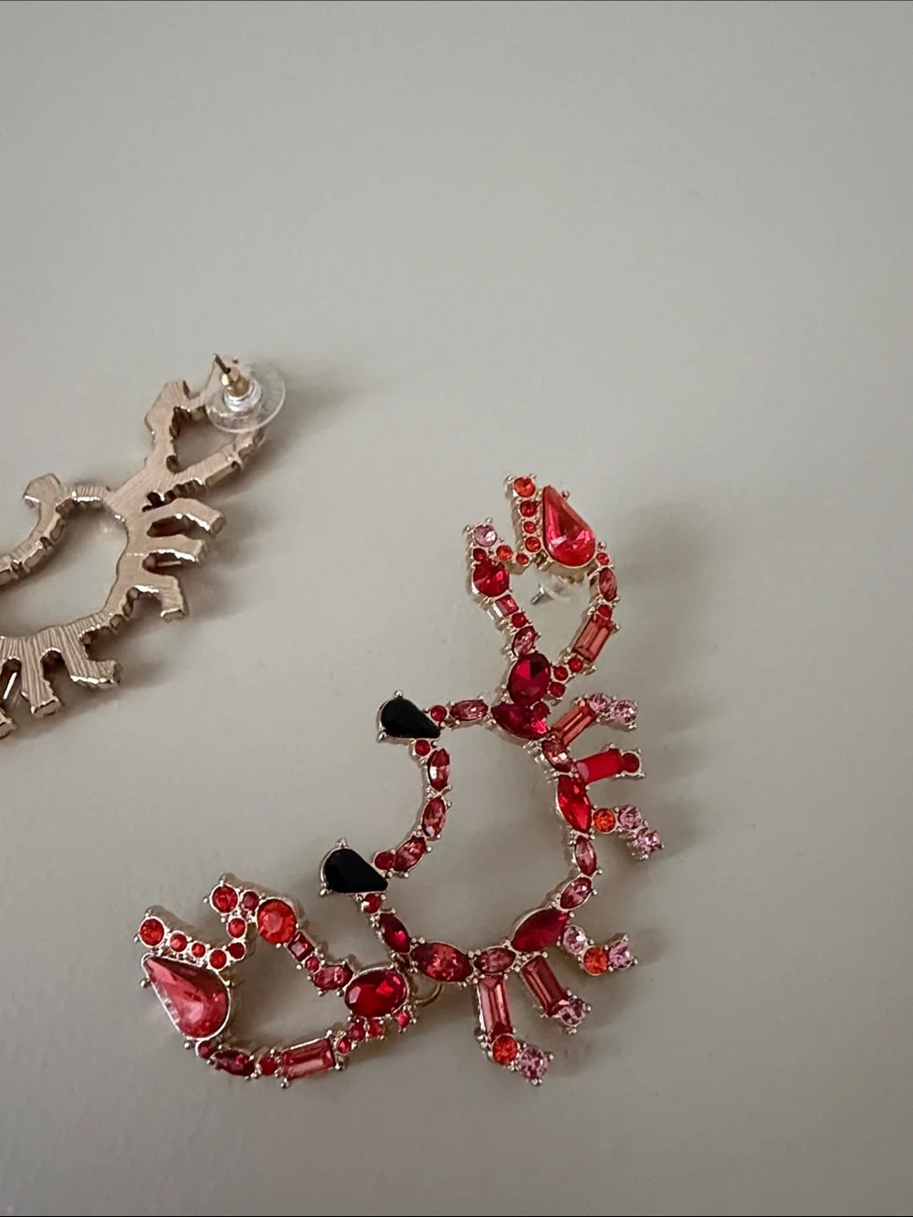 BaubleBar Multitone Red and Pink Crystal Drop Earrings
